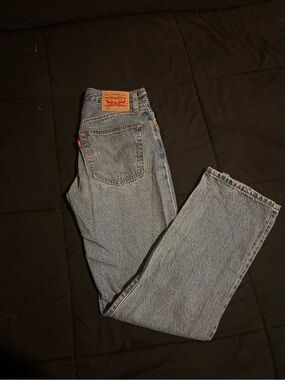Levi's Women's Light Wash Straight Jeans